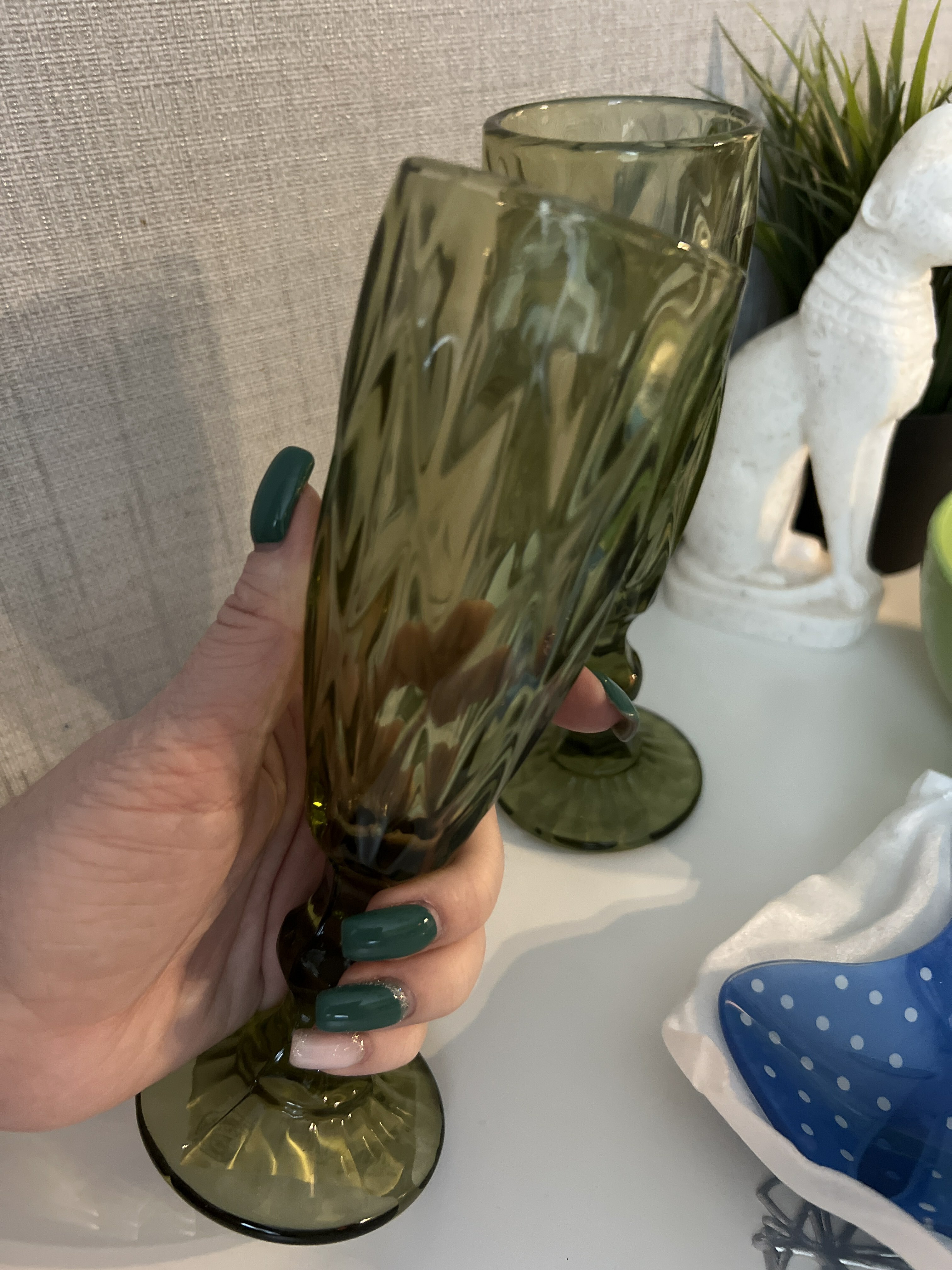 Фотография покупателя товара Бокал стеклянный для шампанского Magistro «Круиз», 160 мл, 7×20 см, цвет янтарный - Фото 3