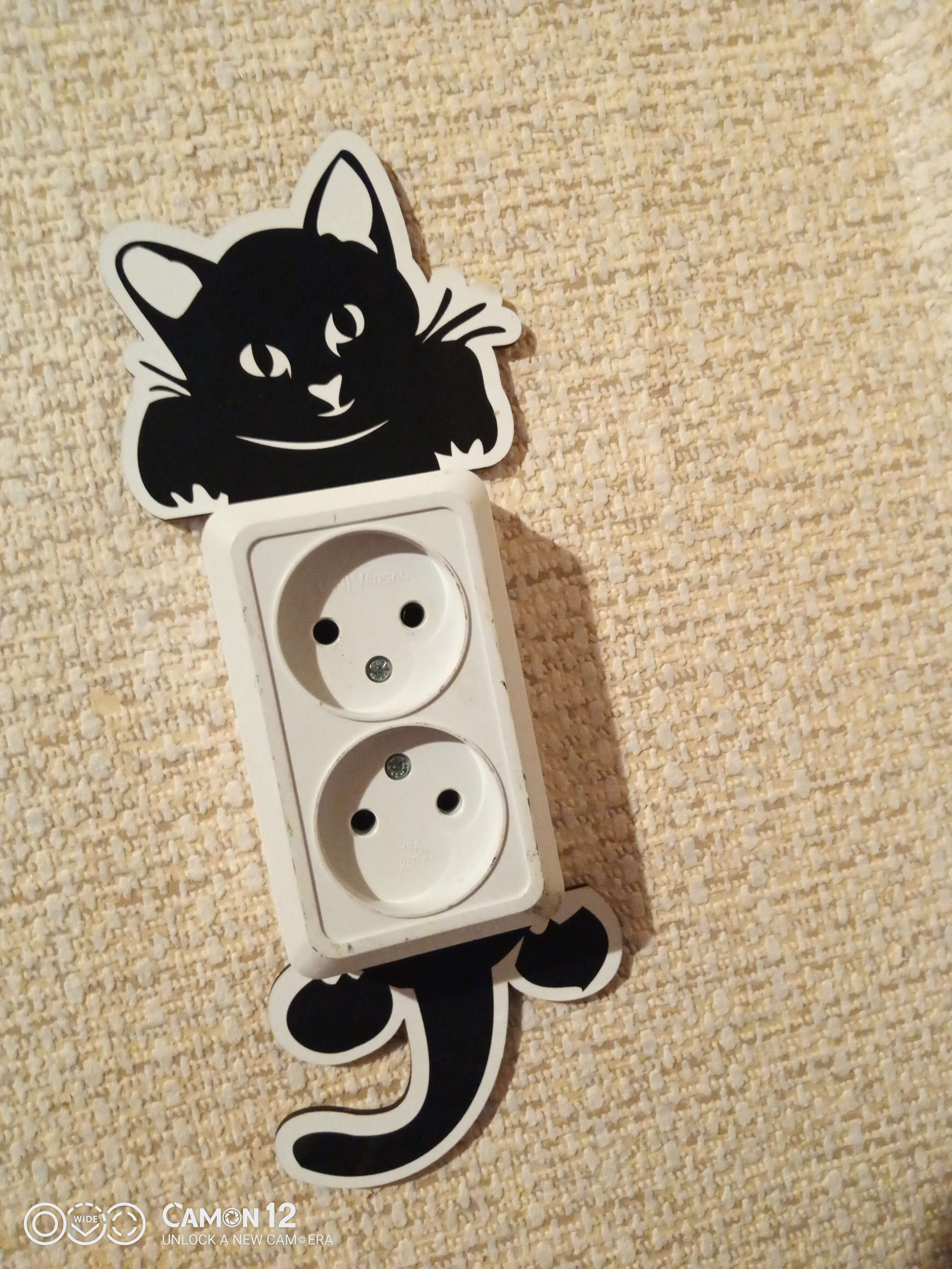 Фотография покупателя товара Декор настенный, наклейка на выключатель "Кот", 14 х 10 см - Фото 6