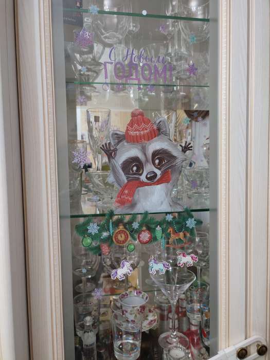 Фотография покупателя товара Наклейки на стекло «Новогодние украшения», многоразовые, 20 × 34 см - Фото 2