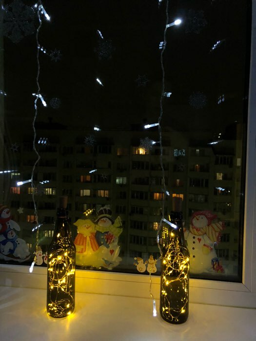 Фотография покупателя товара Гирлянда «Нить» 1 м роса с пробкой, IP20, серебристая нить, 10 LED, свечение фиолетовое, LR44х3 - Фото 40
