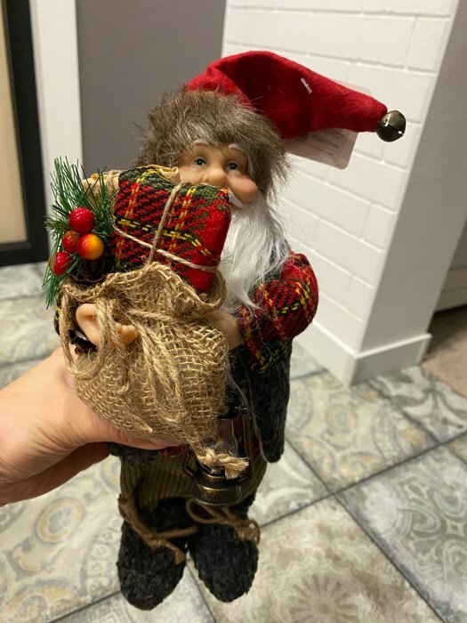 Фотография покупателя товара Дед Мороз "В клетчатой шубке, с фонариком и мешком" 30 см - Фото 3