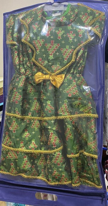 Фотография покупателя товара Упаковка с вешалкой для Карнавальных костюмов 40*70*5 с прорубной ручкой - Фото 2