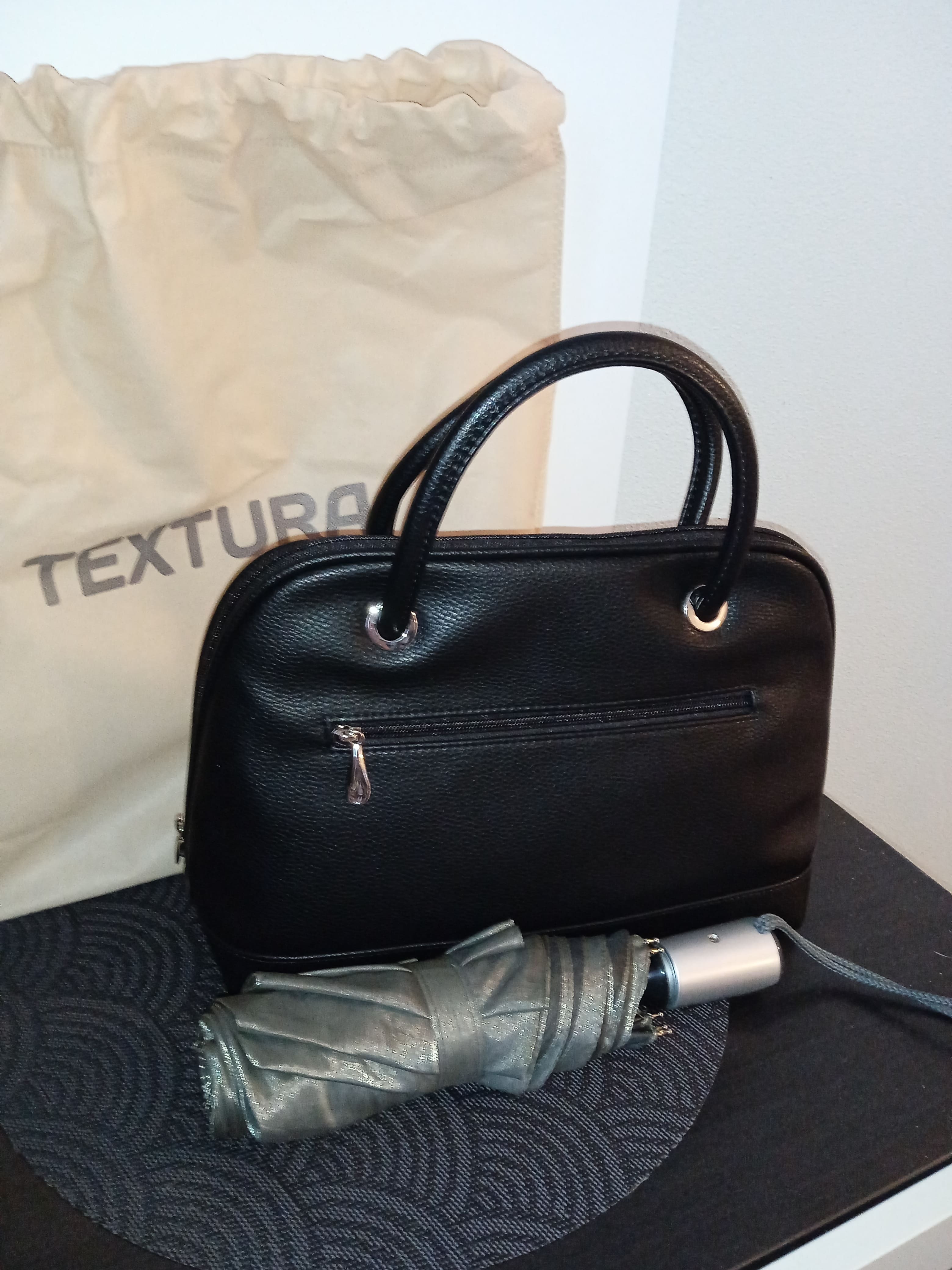 Фотография покупателя товара Сумка женская TEXTURA, тоут, средний размер, цвет чёрный
