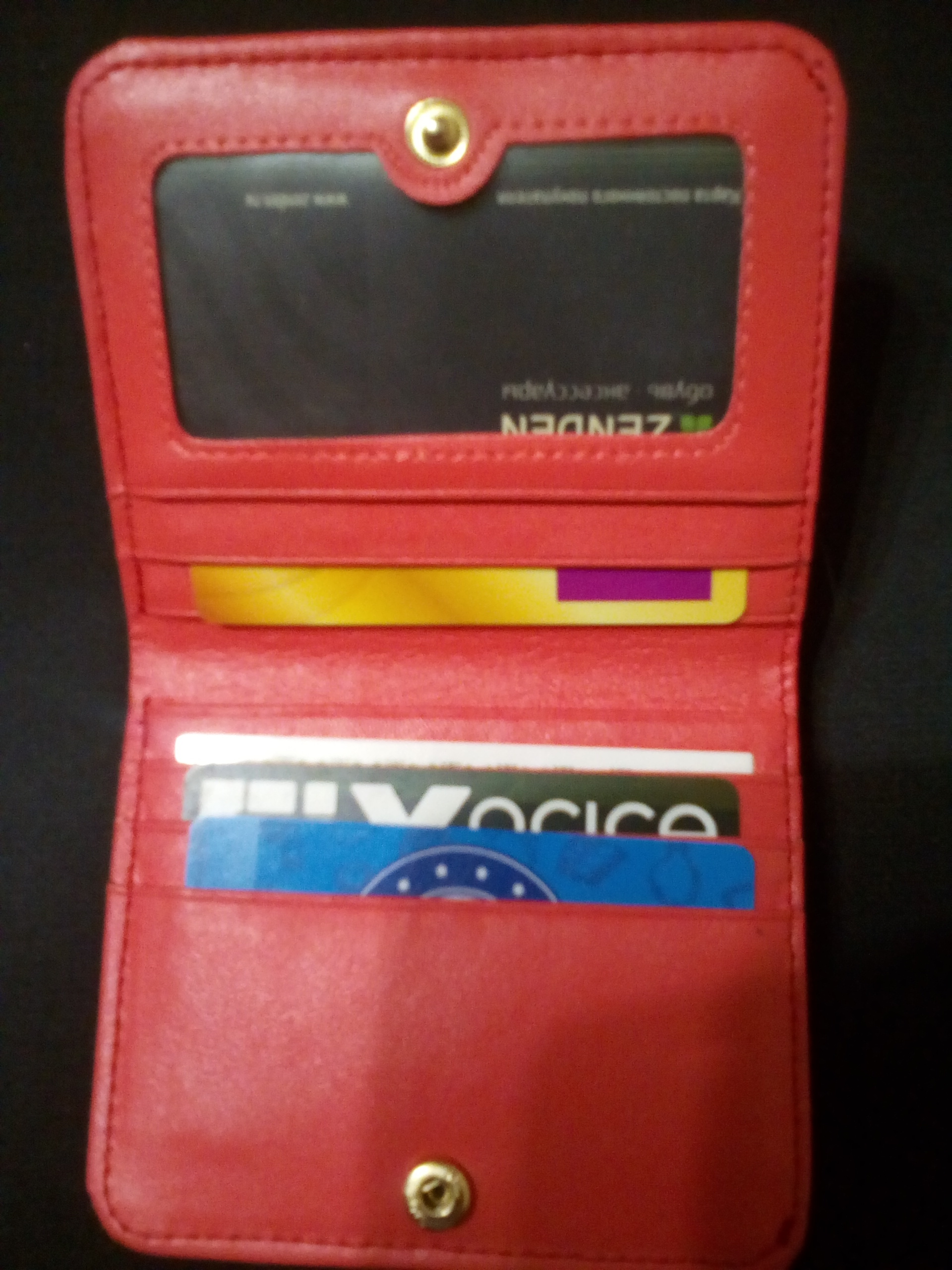 Фотография покупателя товара Кошелёк женский складной, 1 отдел, для карт, монет, цвет красный - Фото 1