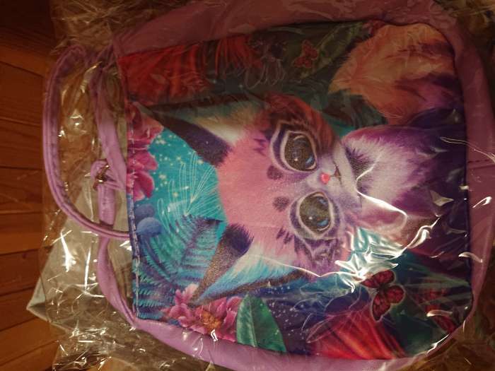 Фотография покупателя товара Сумка детская «Волшебный кот» из эко-кожи, на ремешке, 17х12х5 см - Фото 1