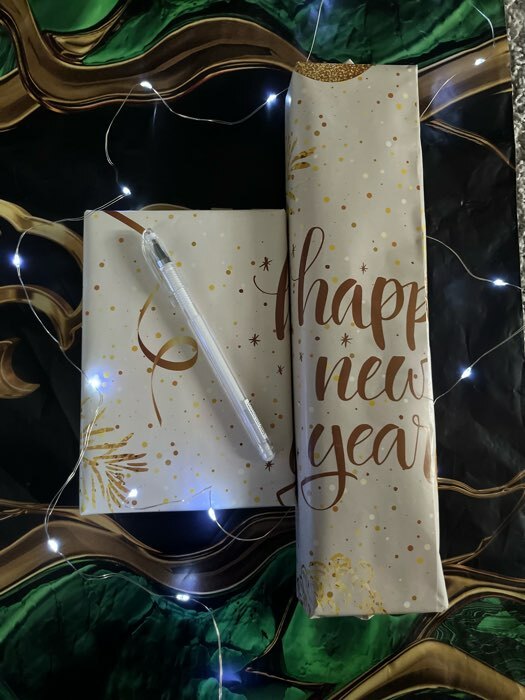 Фотография покупателя товара Бумага упаковочная глянцевая "Happy New Year!",1 лист , 70 х 100 см - Фото 1