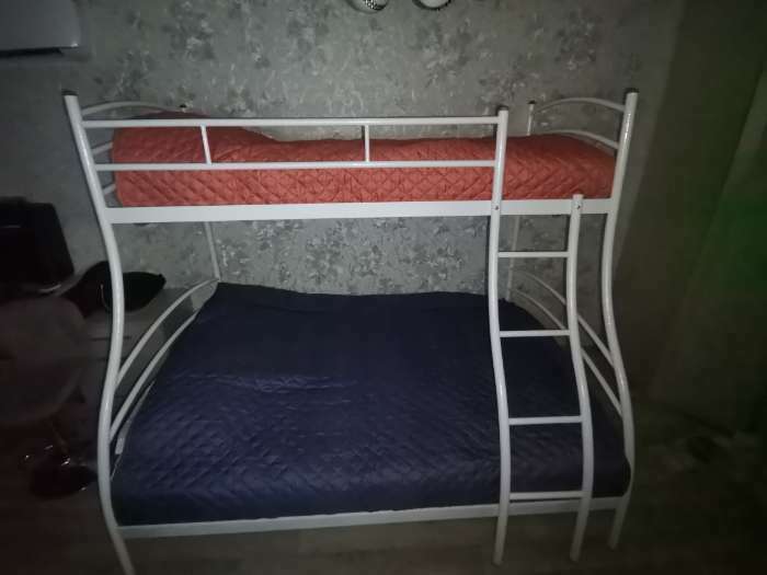 Фотография покупателя товара Двухъярусная кровать «Глория», 140 × 190 см, каркас металл, лестница справа, цвет белый - Фото 1
