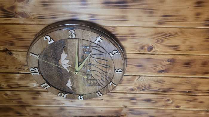 Фотография покупателя товара Часы ручной работы "Горы", 30 см, массив, Армения - Фото 3