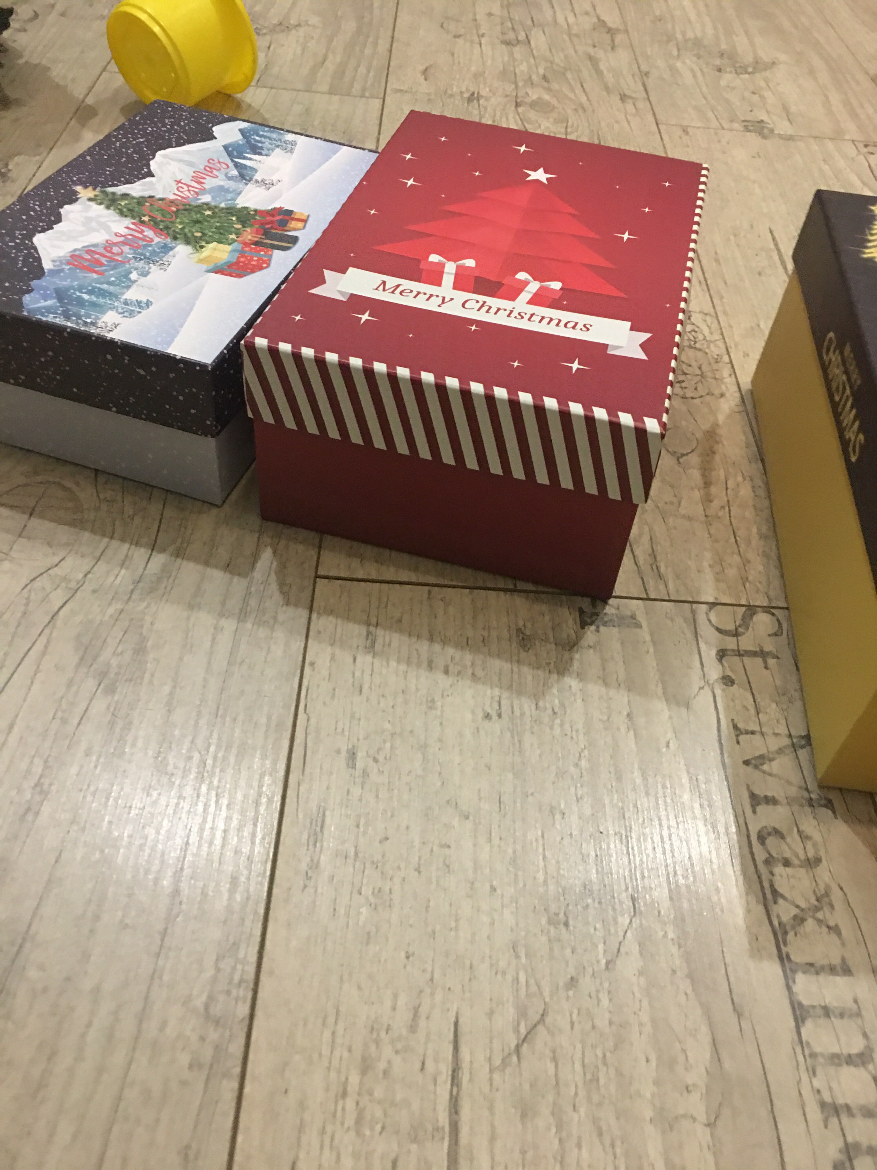 Фотография покупателя товара Набор коробок 3 в 1 Merry christmas, 23 х 16 х 9,5 - 19 х 12 х 6,5 см - Фото 2