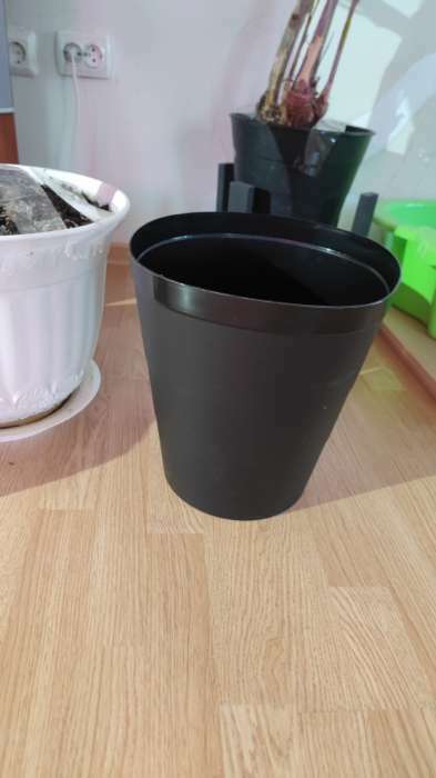 Фотография покупателя товара Корзина для бумаг и мусора Uni, 14 литров, пластик, черная
