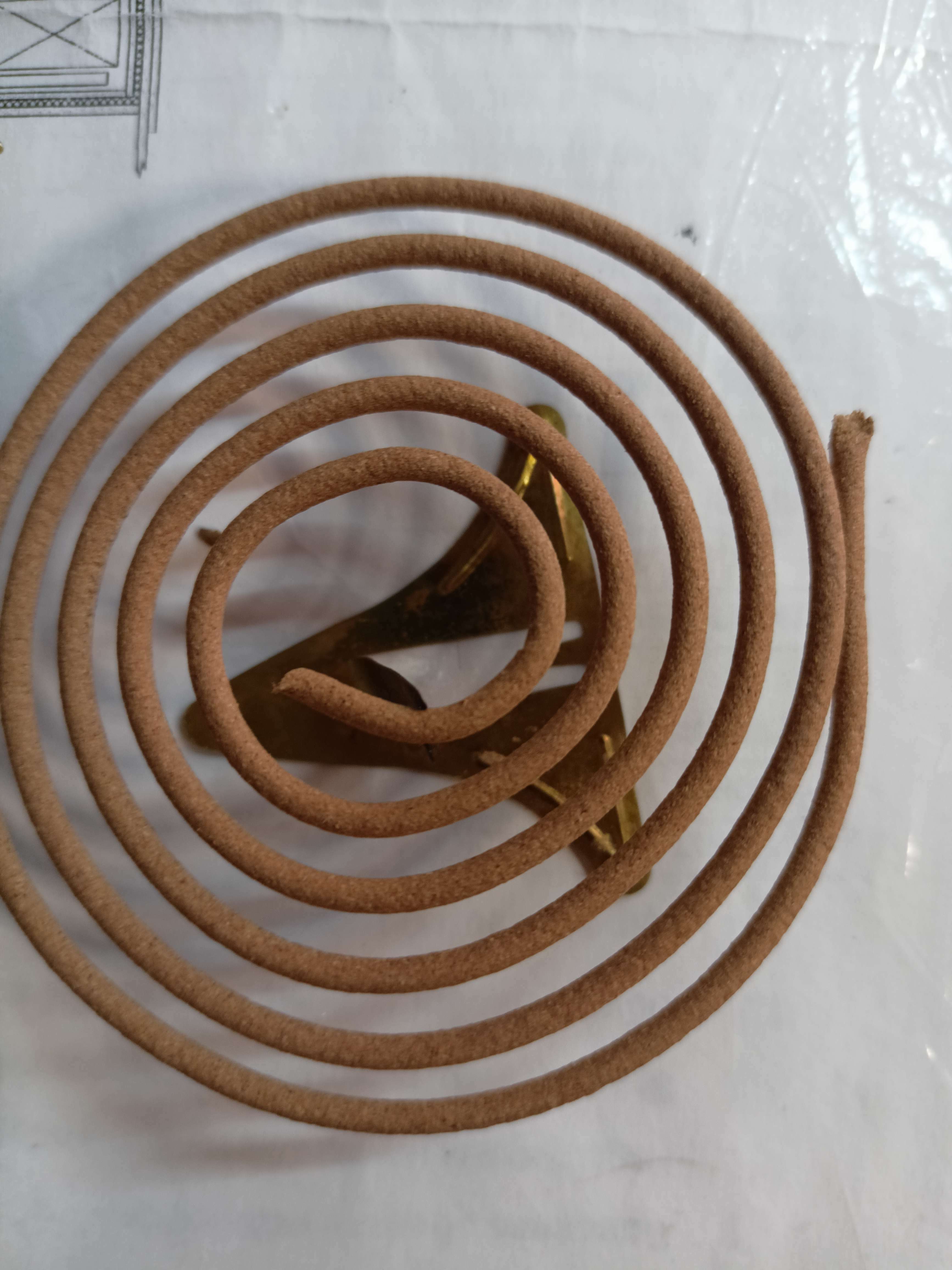 Фотография покупателя товара Благовония спиральные "Сандал", 48 однодисковых и 24 двухдисковых спиралей