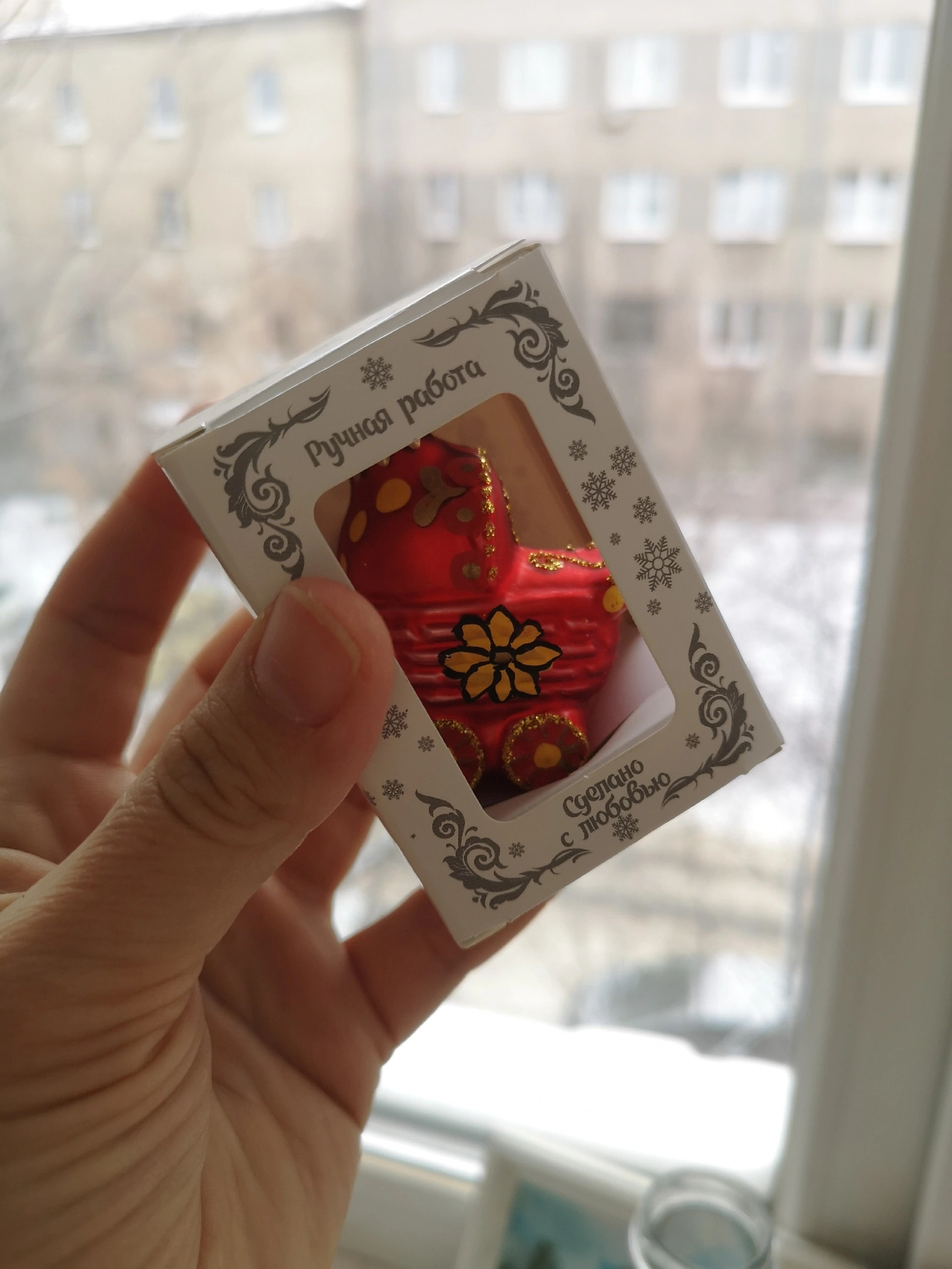 Фотография покупателя товара Ёлочное украшение "Детская коляска Народные узоры" h-9 см - Фото 1