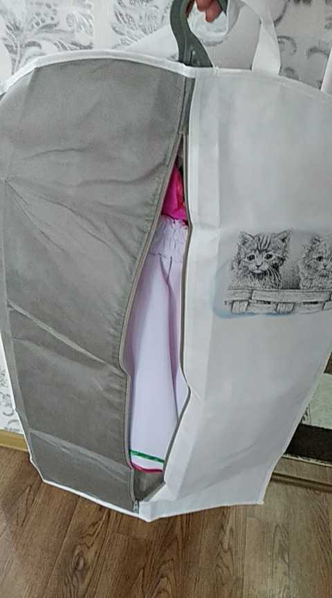 Фотография покупателя товара Чехол для одежды детский, 80×50 см, цвет красный - Фото 5