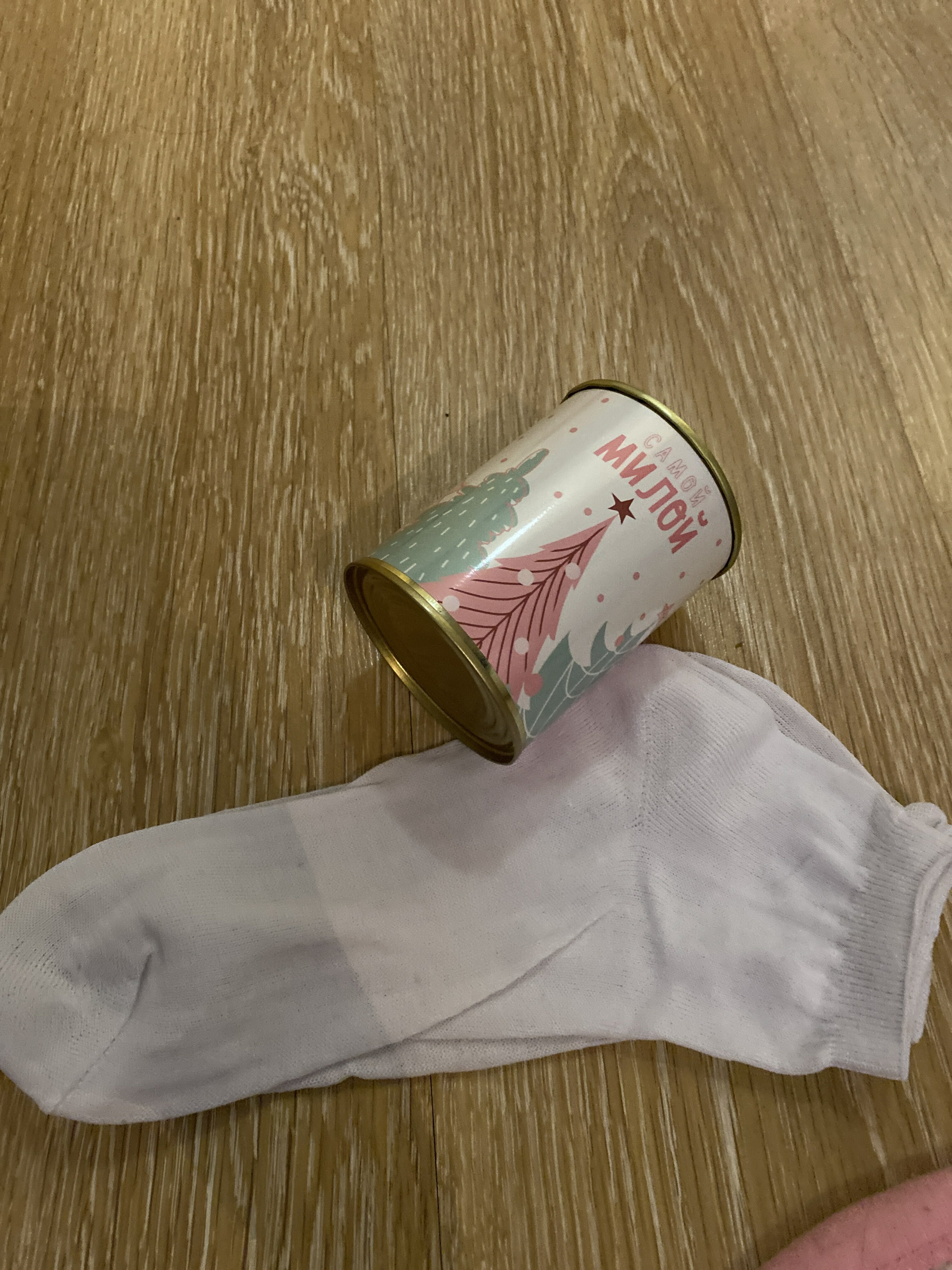 Фотография покупателя товара Подарок носки в банке "Авокадного года!" (внутри носки женские, цвет белый) - Фото 1
