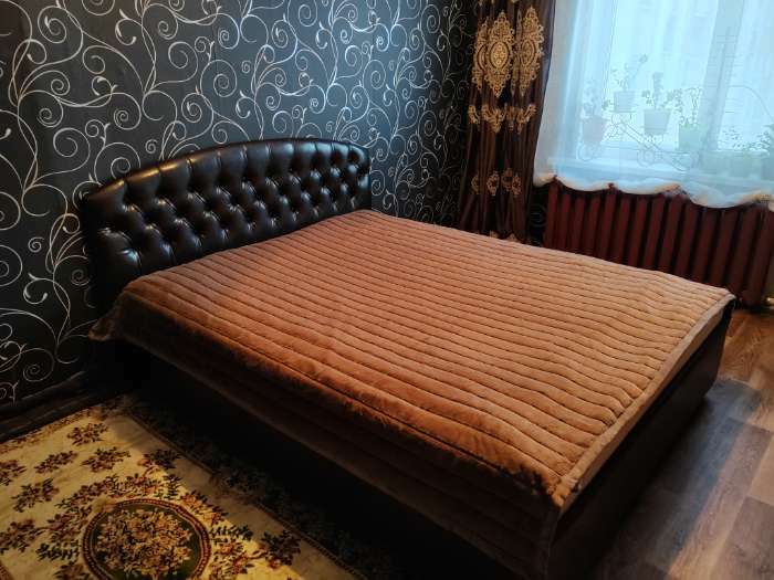 Фотография покупателя товара Кровать «Пальмира» без ПМ, 140×200 см, экокожа, цвет горький шоколад - Фото 1
