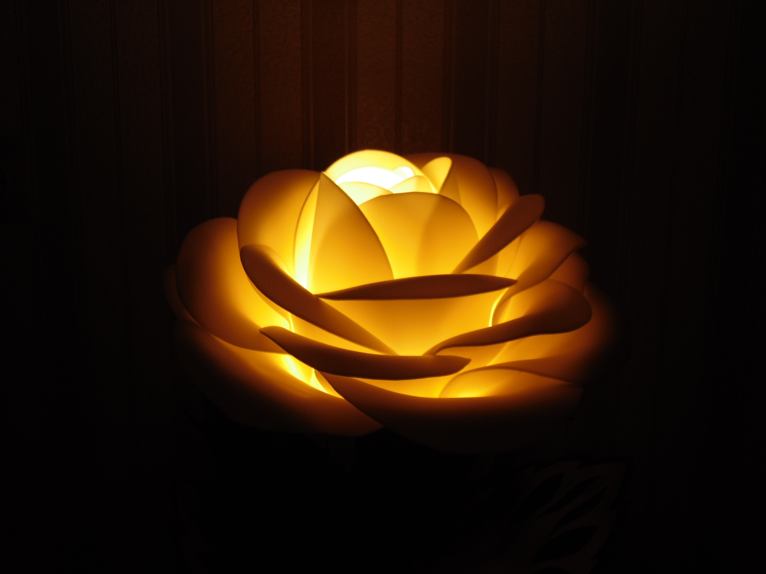 Фотография покупателя товара Лампа светодиодная Luazon Lighting, 3 Вт, Е14, 240 Лм, 2700 К, 180-265 В, AL радиатор - Фото 3