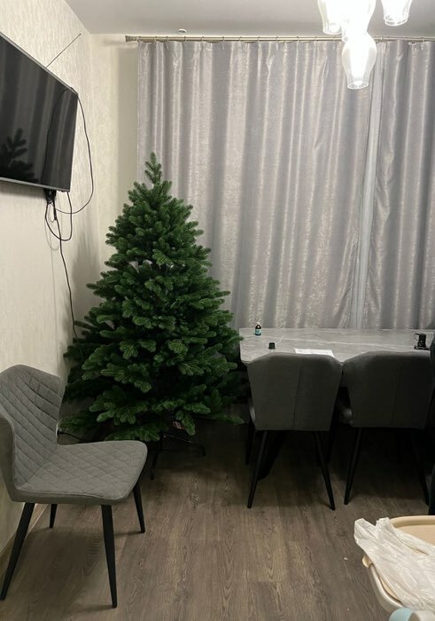 Фотография покупателя товара Искусственная ёлка литая Max Christmas «Купеческая», 180 см, d нижнего яруса 130 см, ветки шарнирные - Фото 6