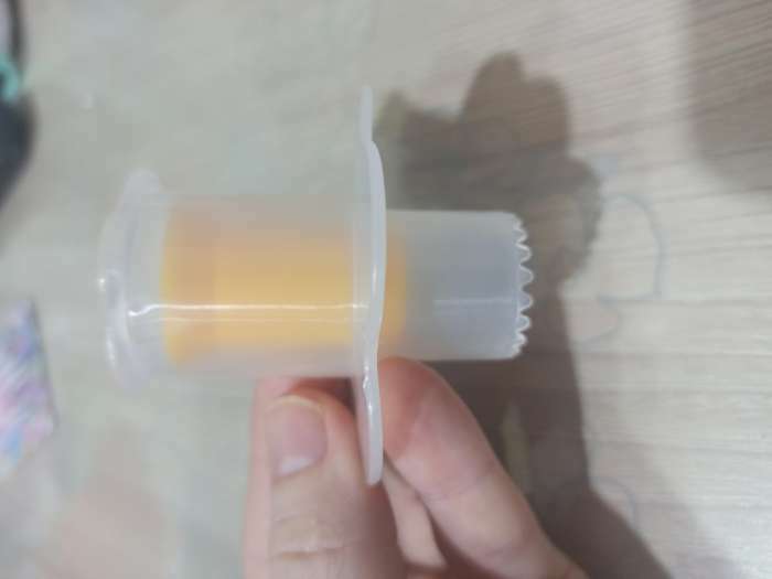 Фотография покупателя товара Плунжер кондитерский для заполнения начинкой выпечки Доляна, 6,5×4,5×3 см, цвет МИКС - Фото 6