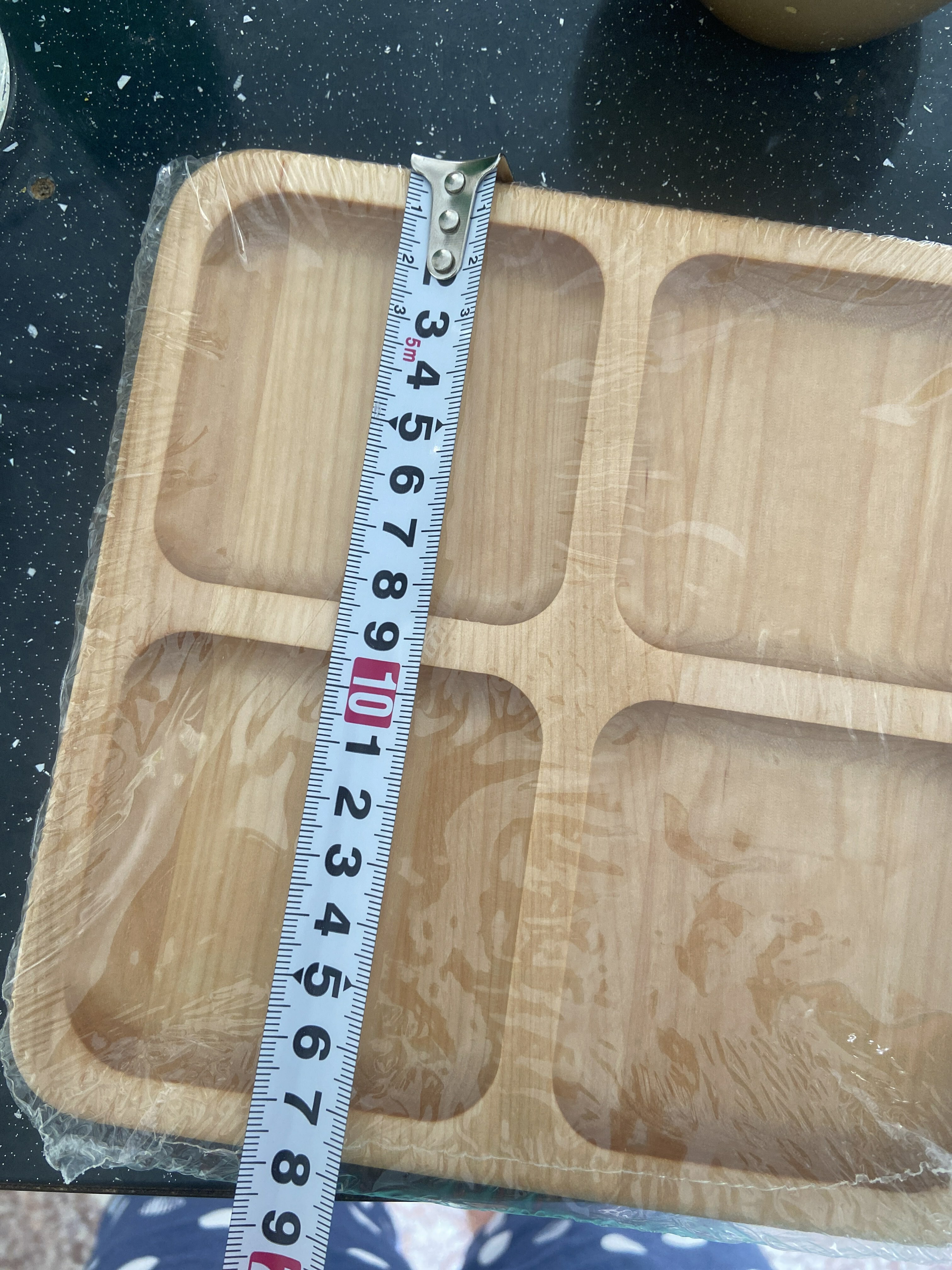 Фотография покупателя товара Менажница квадратная Доляна «Комо», d=18 см, 4 секции, берёза, пропитана маслом