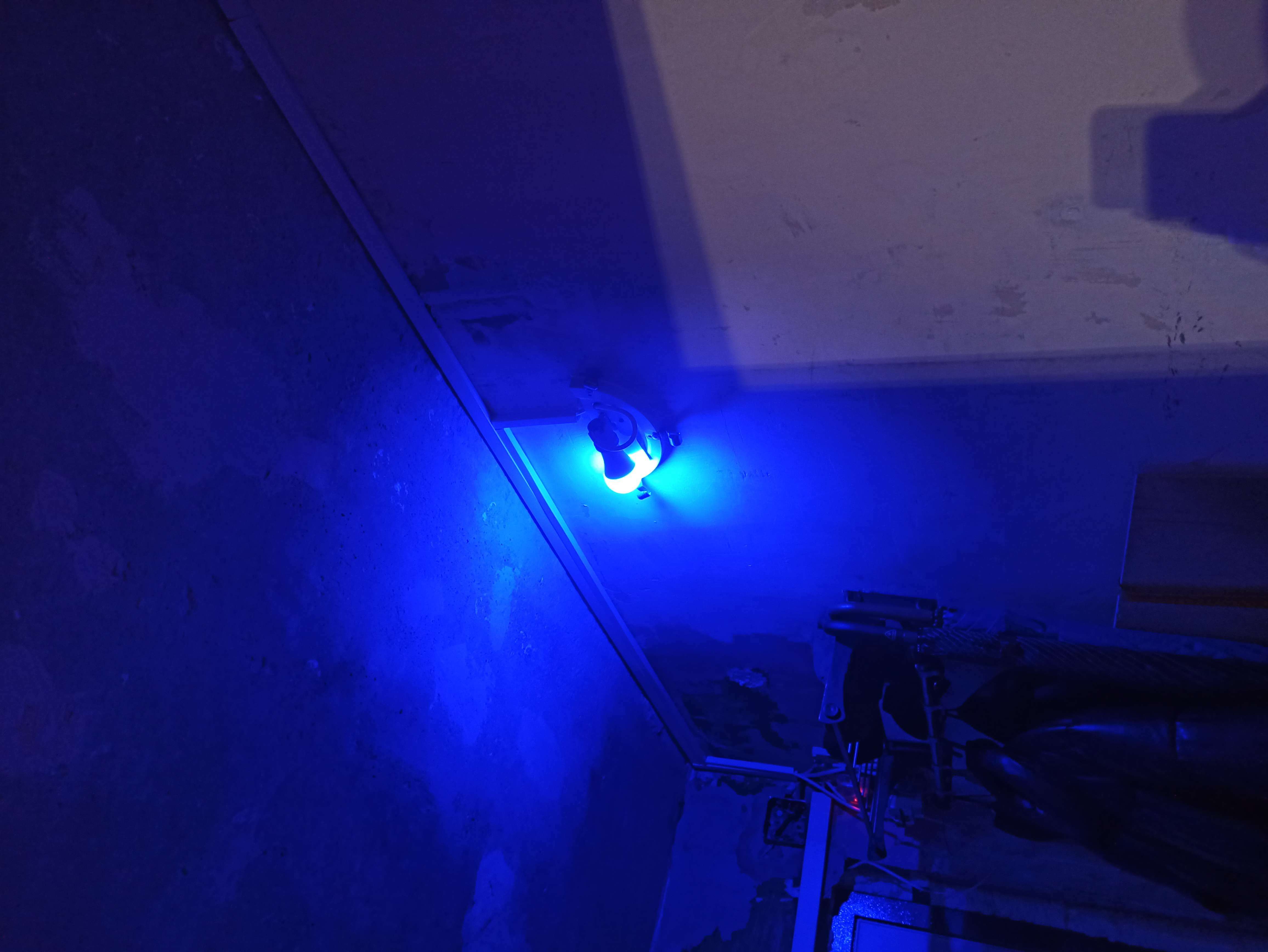 Фотография покупателя товара Лампа светодиодная RGB+W, с пультом , А60, 13 Вт, 1040 Лм, Е27, 220 В