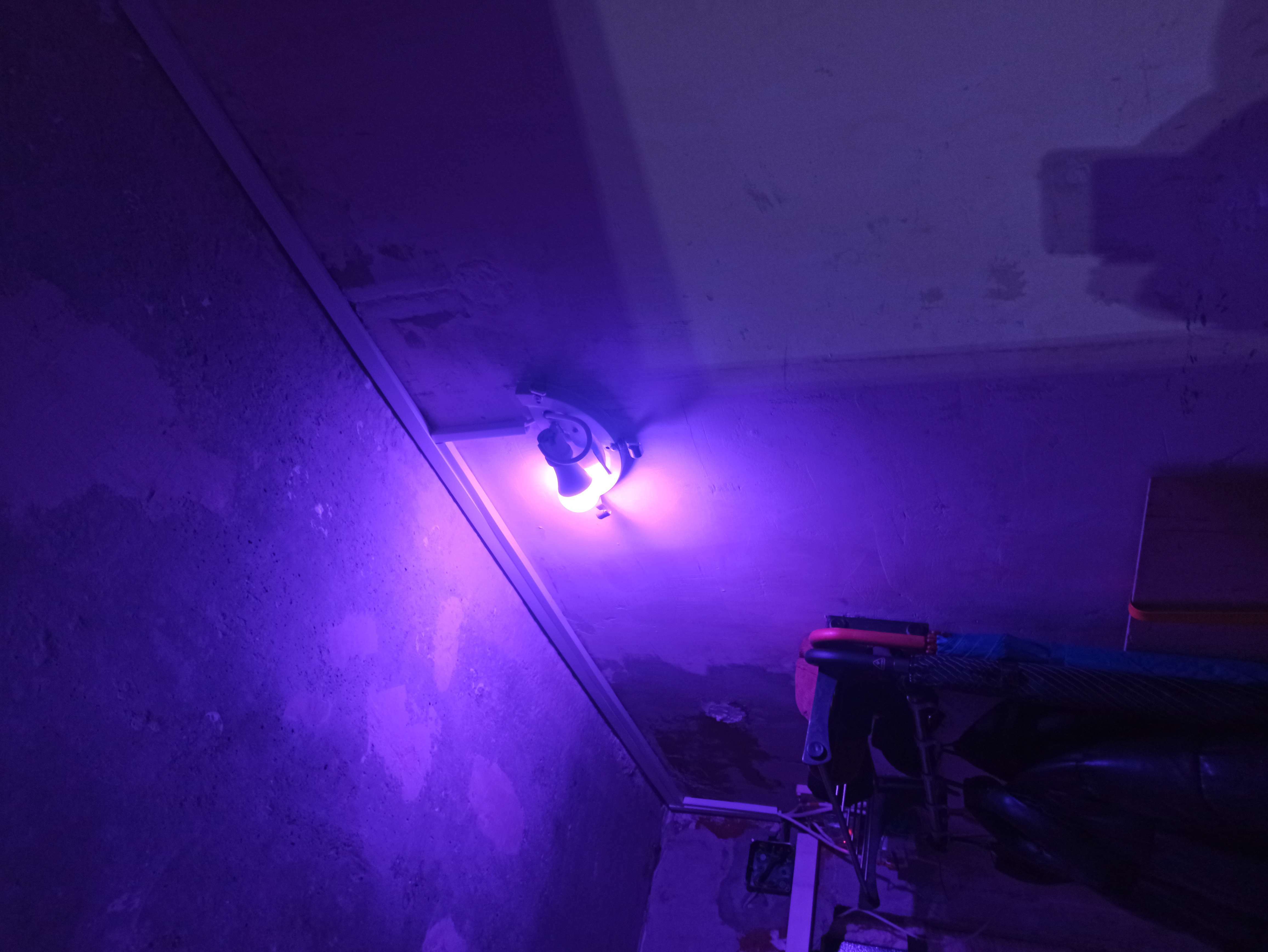 Фотография покупателя товара Лампа светодиодная RGB+W, с пультом , А60, 13 Вт, 1040 Лм, Е27, 220 В