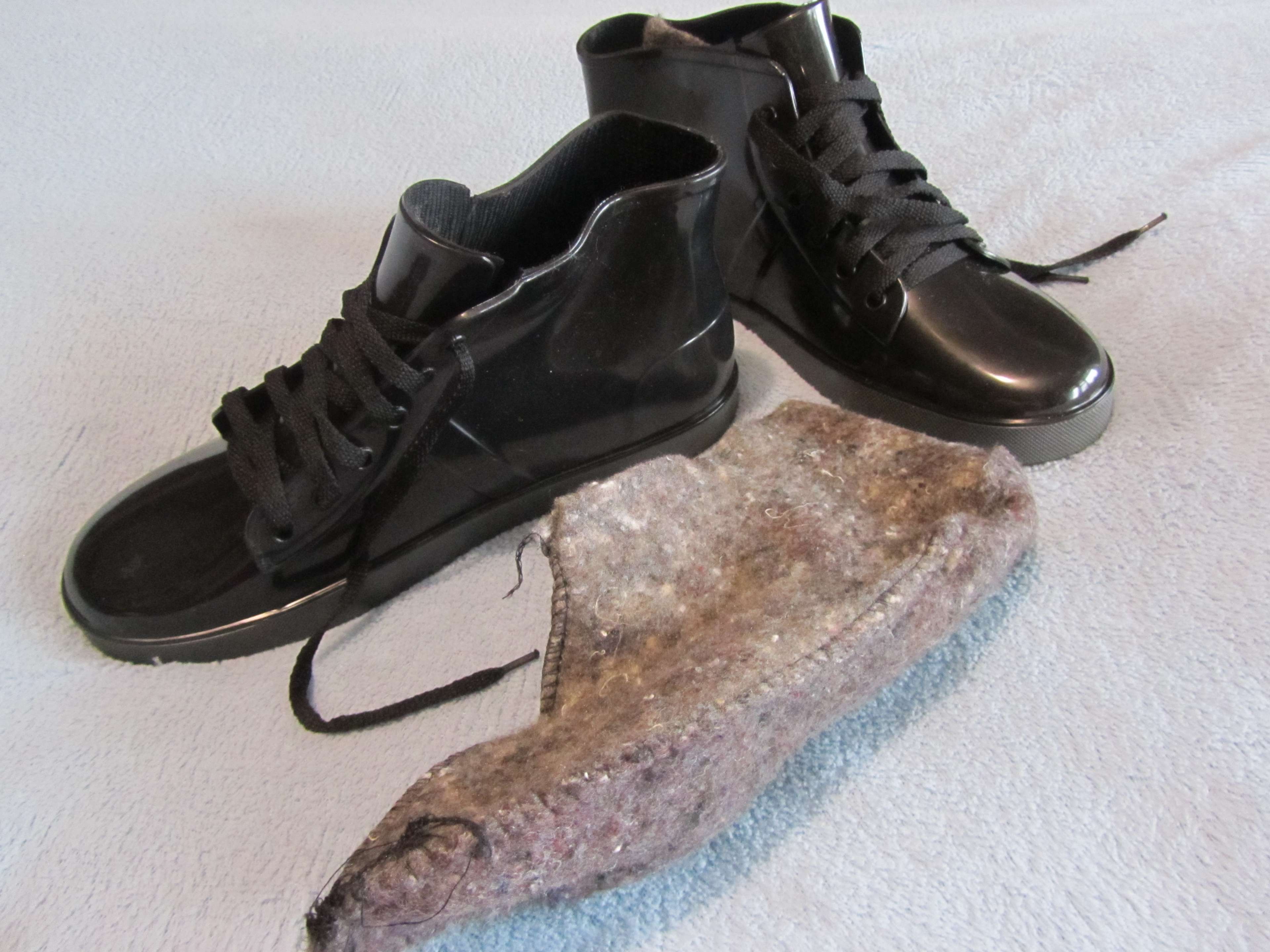 Фотография покупателя товара Полуботинки женские с утеплением на шнуровке, цвет чёрный, размер 39