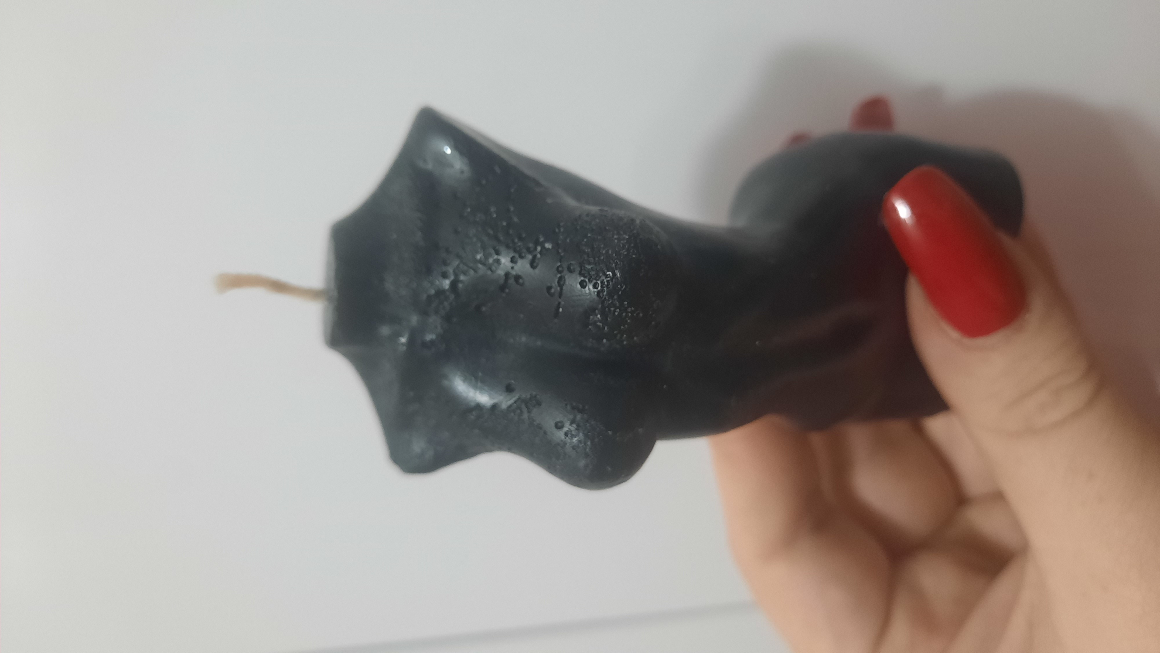 Фотография покупателя товара Свеча декоративная «Женское тело», чёрная, 9.5×4 см - Фото 1