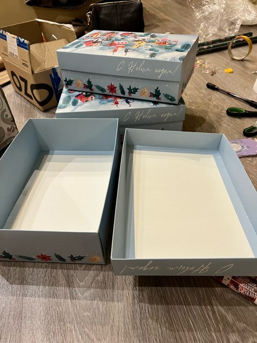 Фотография покупателя товара Коробка подарочная новогодняя складная «Город новогодний», 30 х 20 х 9 см, Новый год - Фото 1