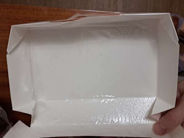 Фотография покупателя товара Кондитерская упаковка, коробка с ламинацией «С 8 марта», 20 х 12 х 4 см - Фото 2