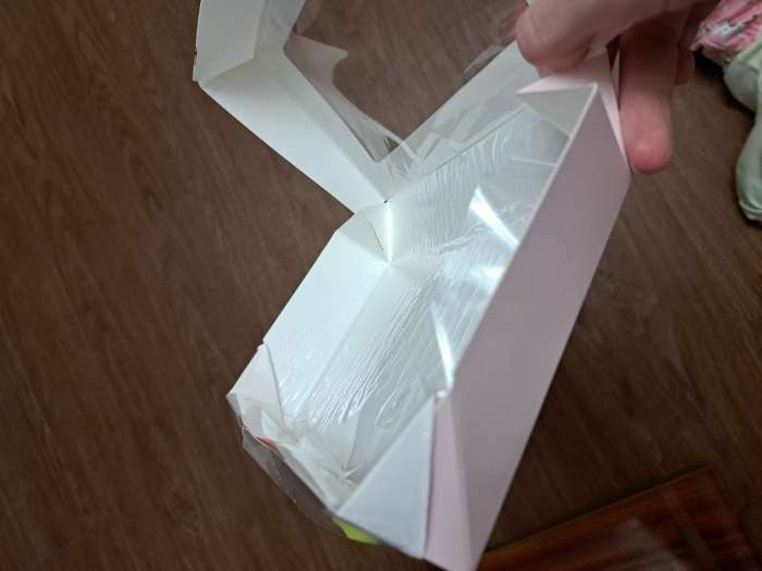 Фотография покупателя товара Кондитерская упаковка, коробка с ламинацией «С 8 марта», 20 х 12 х 4 см - Фото 1