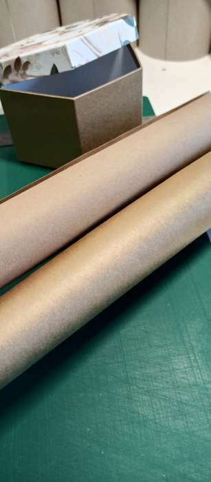 Фотография покупателя товара Бумага упаковочная крафт "Золотая пыль", 0,7 х 10 м, 70 г/м² /м2 - Фото 2