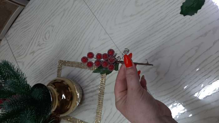 Фотография покупателя товара Декор "Зимние грезы" красные ягодки, 13 см