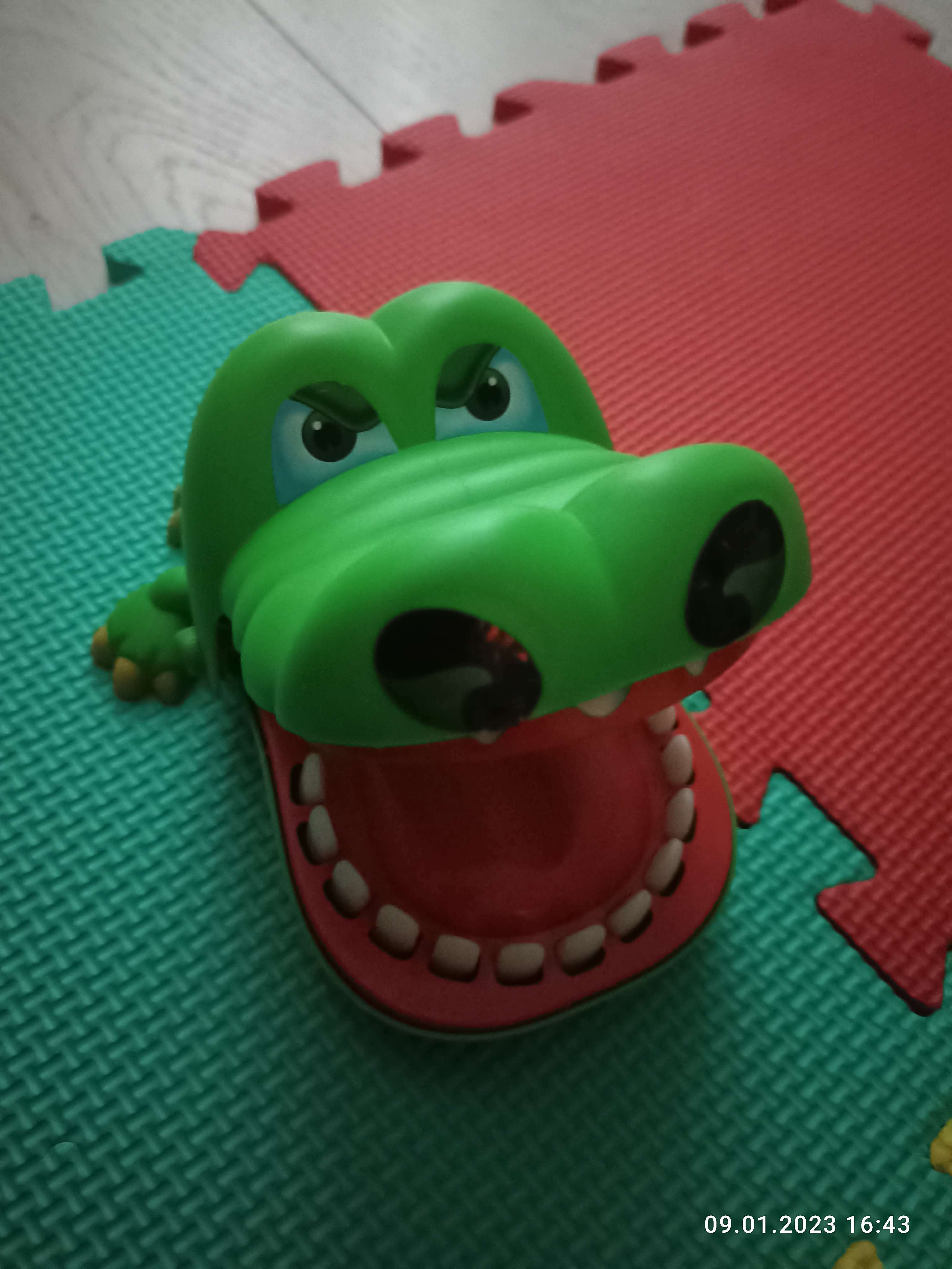 Фотография покупателя товара Настольная игра на реакцию «Безумный крокодил», от 1 игрока, 3+ - Фото 11