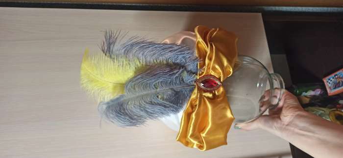 Фотография покупателя товара Перо для декора, размер: 25-30 см, цвет жёлтый