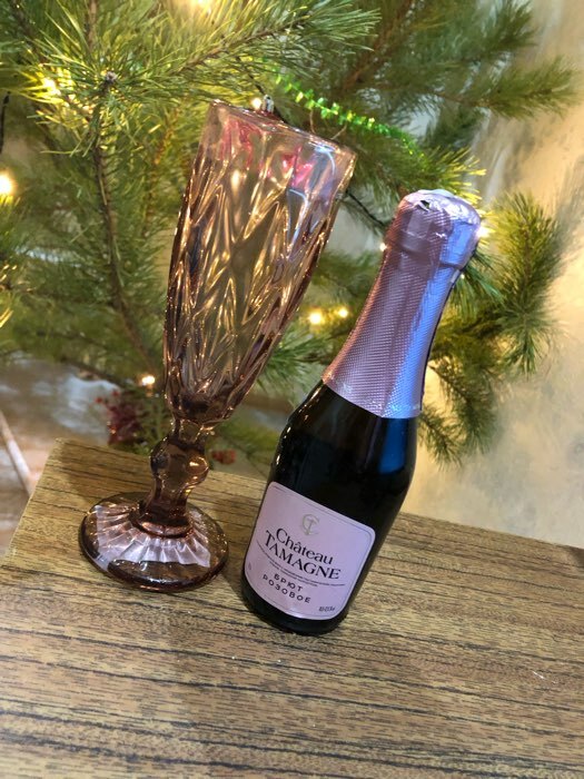 Фотография покупателя товара Бокал стеклянный для шампанского Magistro «Круиз», 160 мл, 7×20 см, цвет розовый - Фото 1