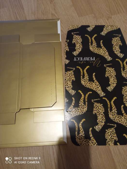 Фотография покупателя товара Коробка подарочная складная, упаковка, «Леопард», 25 х 25 х 10 см