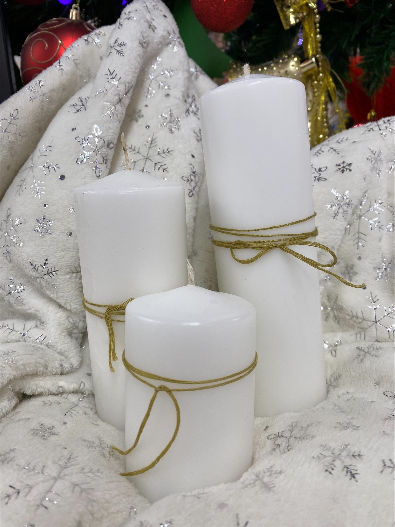 Фотография покупателя товара Набор свечей-цилиндров на подставке "Интерьерный", 3 шт, белый