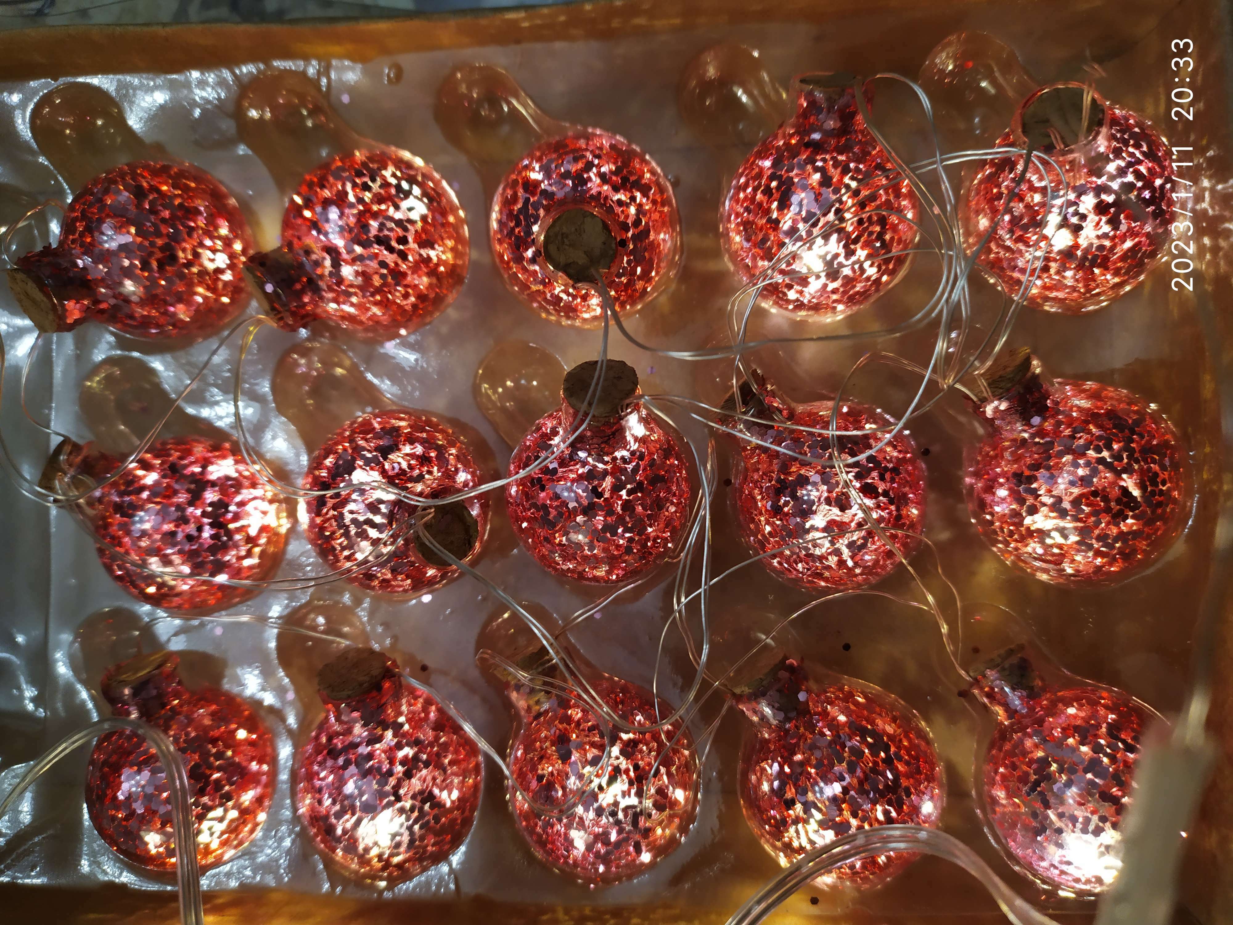 Фотография покупателя товара Гирлянда «Нить» 1.6 м с насадками «Шарики с розовым конфетти», IP20, серебристая нить, 15 LED, свечение тёплое белое, ААх2 - Фото 4