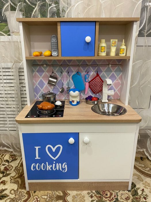 Фотография покупателя товара Игровая мебель «Детская кухня», цвет корпуса бело-бежевый, цвет фасада бело-голубой, фартук ромб
