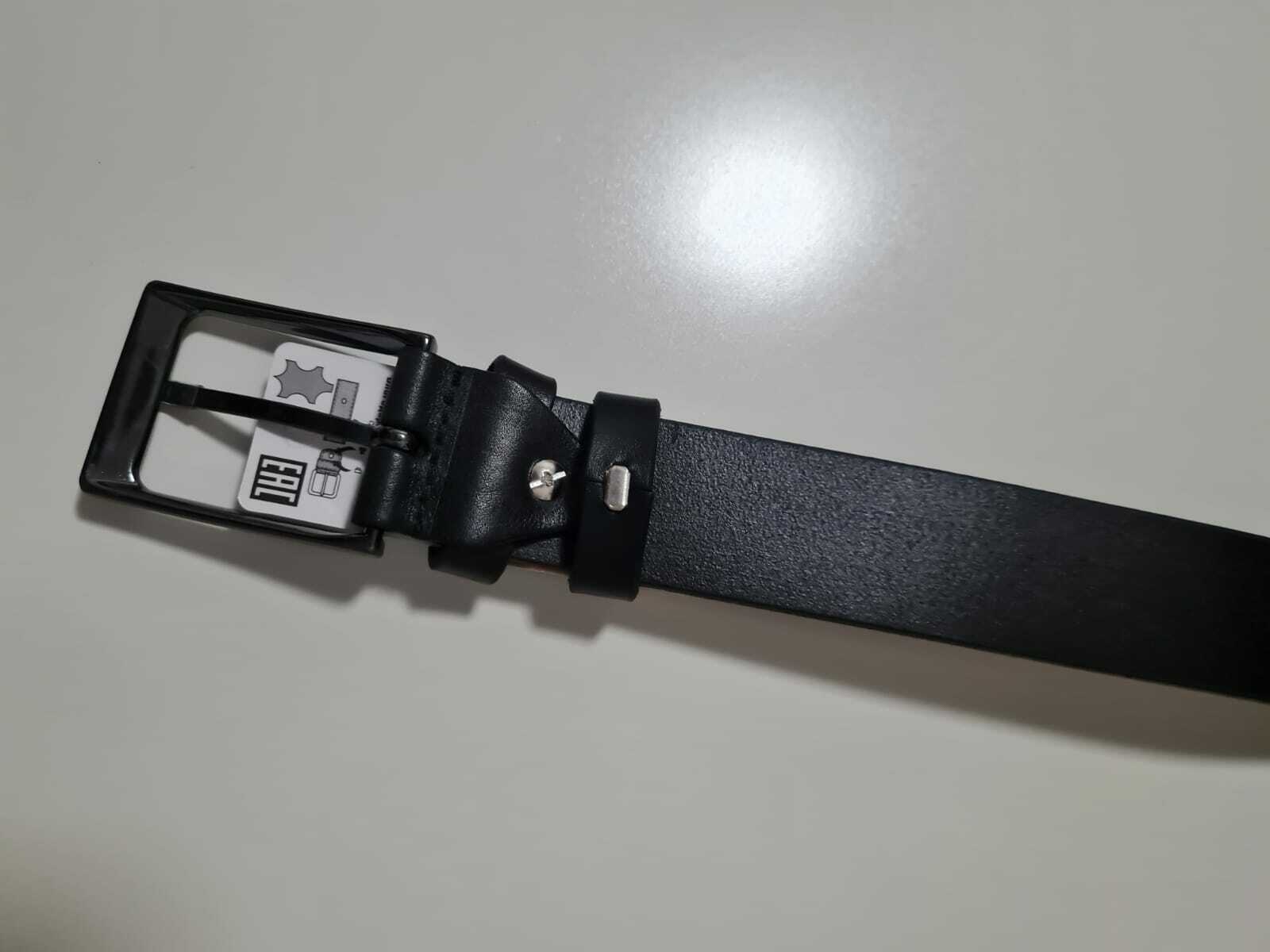 Фотография покупателя товара Ремень мужской, ширина 3,5 см, винт, пряжка металл, цвет чёрный - Фото 2