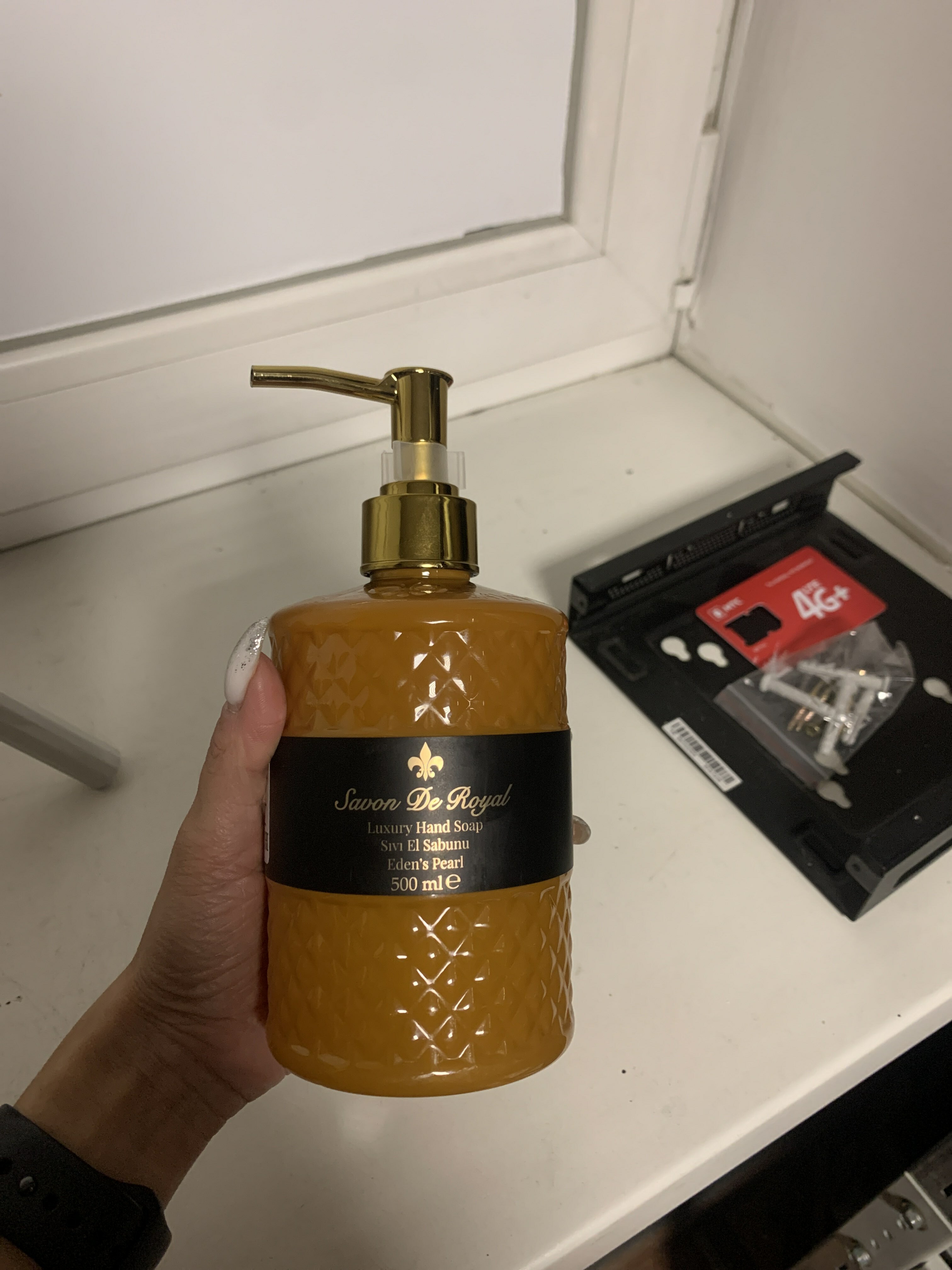 Фотография покупателя товара Жидкое парфюмированное мыло для рук "Savon De Royal" райская жемчужина , 500 мл