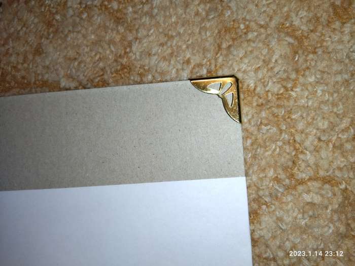 Фотография покупателя товара Защитный уголок для альбома металл золото резной 2,1х2,8х0,5 см - Фото 2