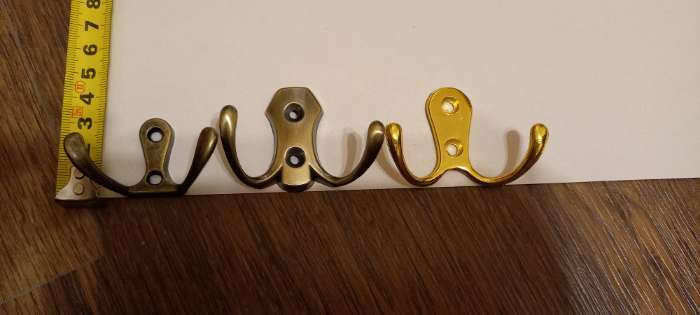Фотография покупателя товара Крючок мебельный ТУНДРА TKD003, двухрожковый, бронза