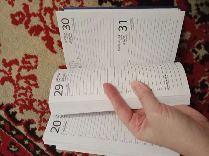 Фотография покупателя товара Ежедневник датированный 2024 года А5 168 листов, бумвинил, Синий - Фото 1