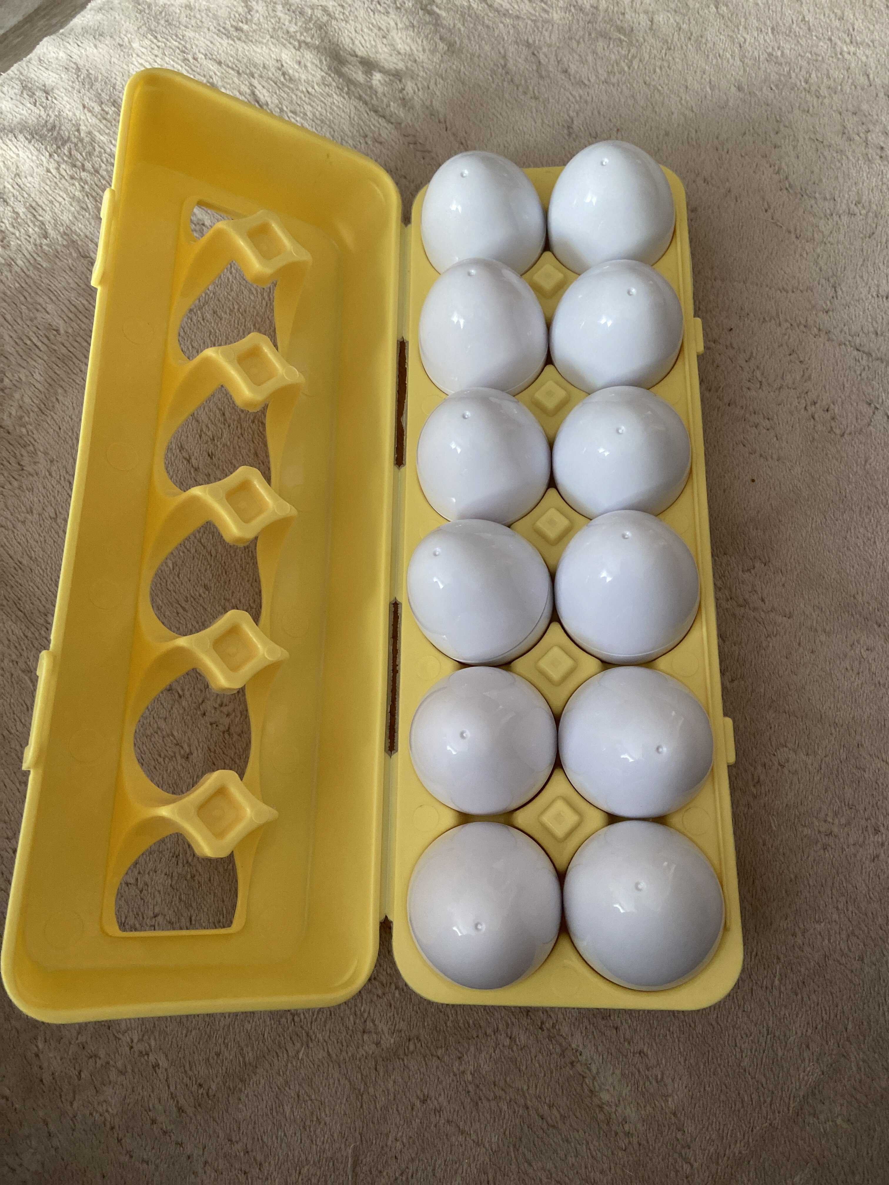 Фотография покупателя товара Сортер «Виды траспорта. Яйца», по методике Монтессори, 12 штук - Фото 1