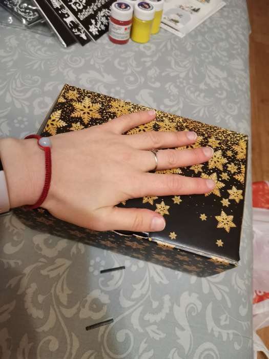 Фотография покупателя товара Складная коробка "С новым годом и Рождеством!", 31,2 х 25,6 х 16,1 см - Фото 12