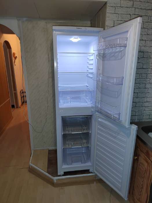 Фотография покупателя товара Холодильник "Бирюса" 120, двухкамерный, класс А, 205 л, белый - Фото 5