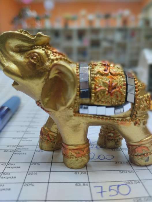 Фотография покупателя товара Сувенир  "Золотой слоник с мозаикой из зеркал" 5,2х6х3 см - Фото 1
