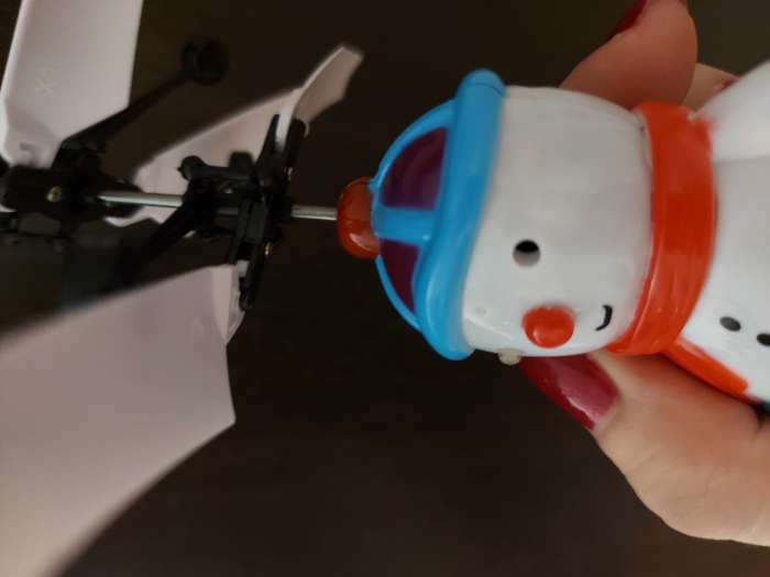 Фотография покупателя товара Летающая игрушка «Снеговик», работает от аккумулятора - Фото 4