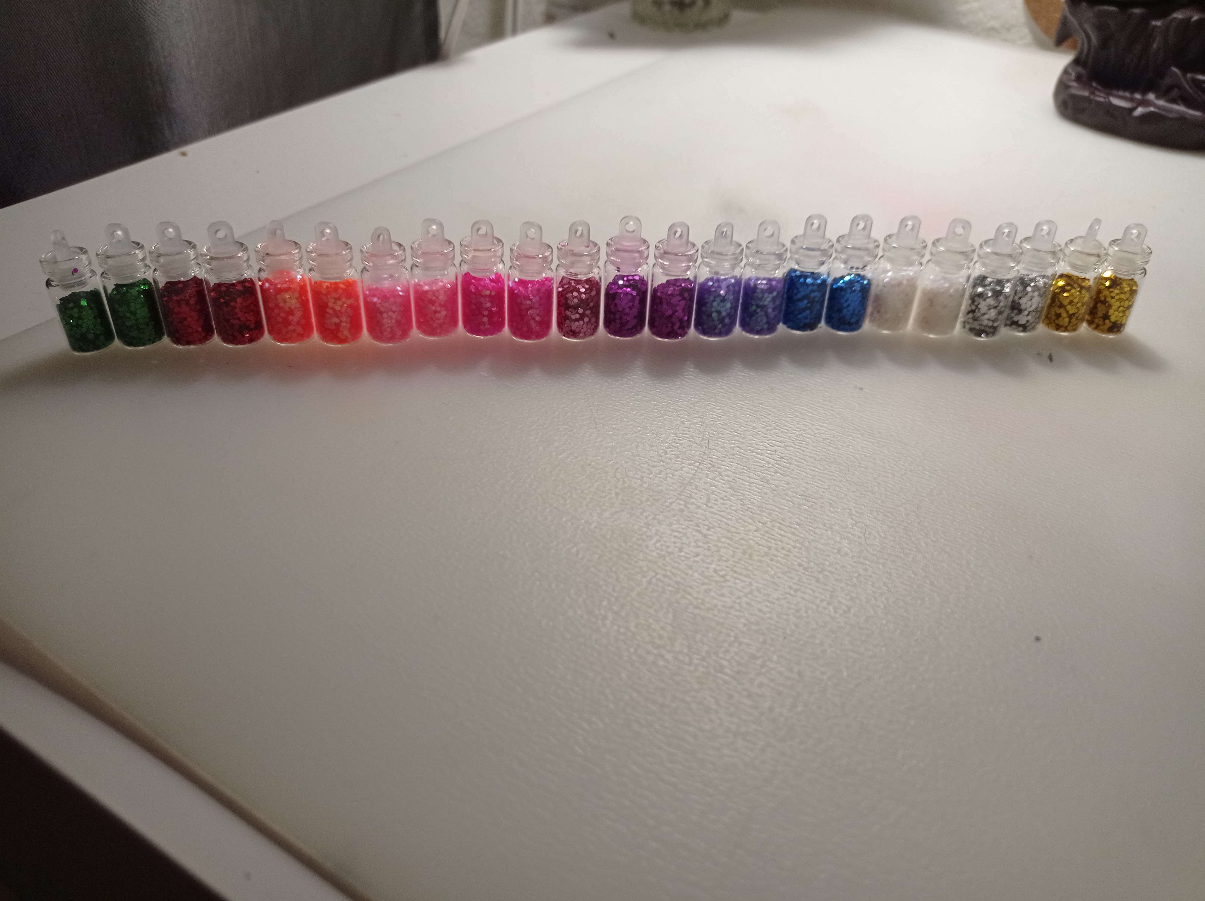 Фотография покупателя товара Блёстки для декора «Сияние», набор 12 бутылочек, крупные, разноцветные - Фото 18
